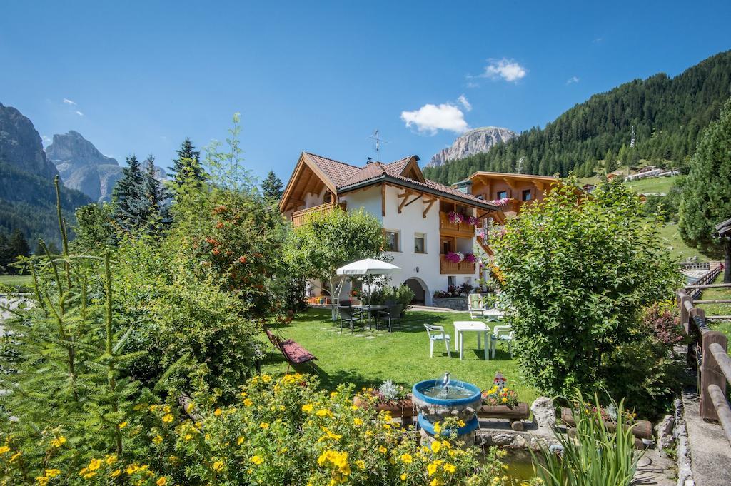 Garni Edera Otel Corvara In Badia Dış mekan fotoğraf